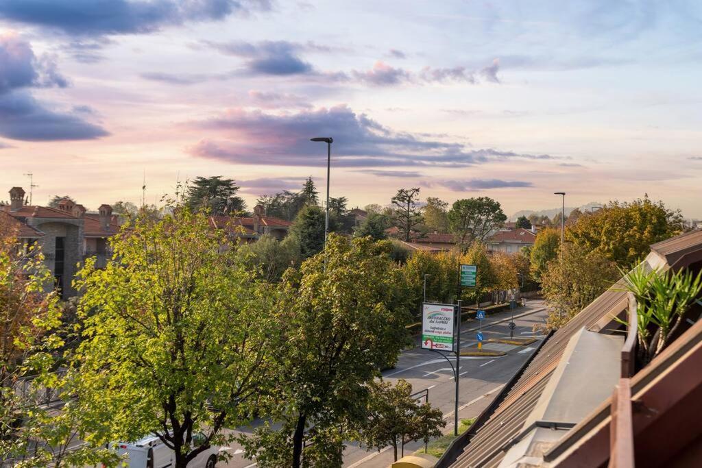 Appartamento Aeroporto Orio Al Serio 8 Minuti Attico Lusso Seriate Esterno foto